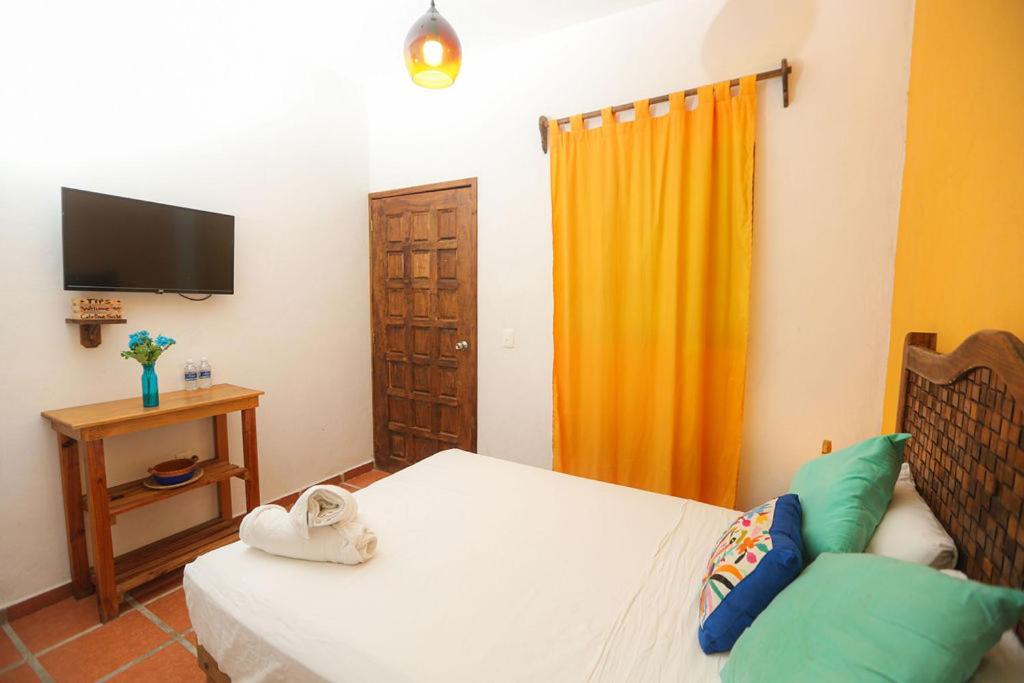 Ikaro Suites Colonial 칸쿤 외부 사진
