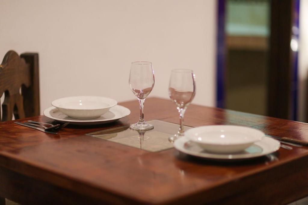 Ikaro Suites Colonial 칸쿤 외부 사진