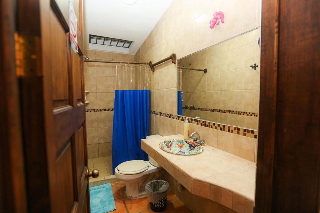 Ikaro Suites Colonial 칸쿤 외부 사진